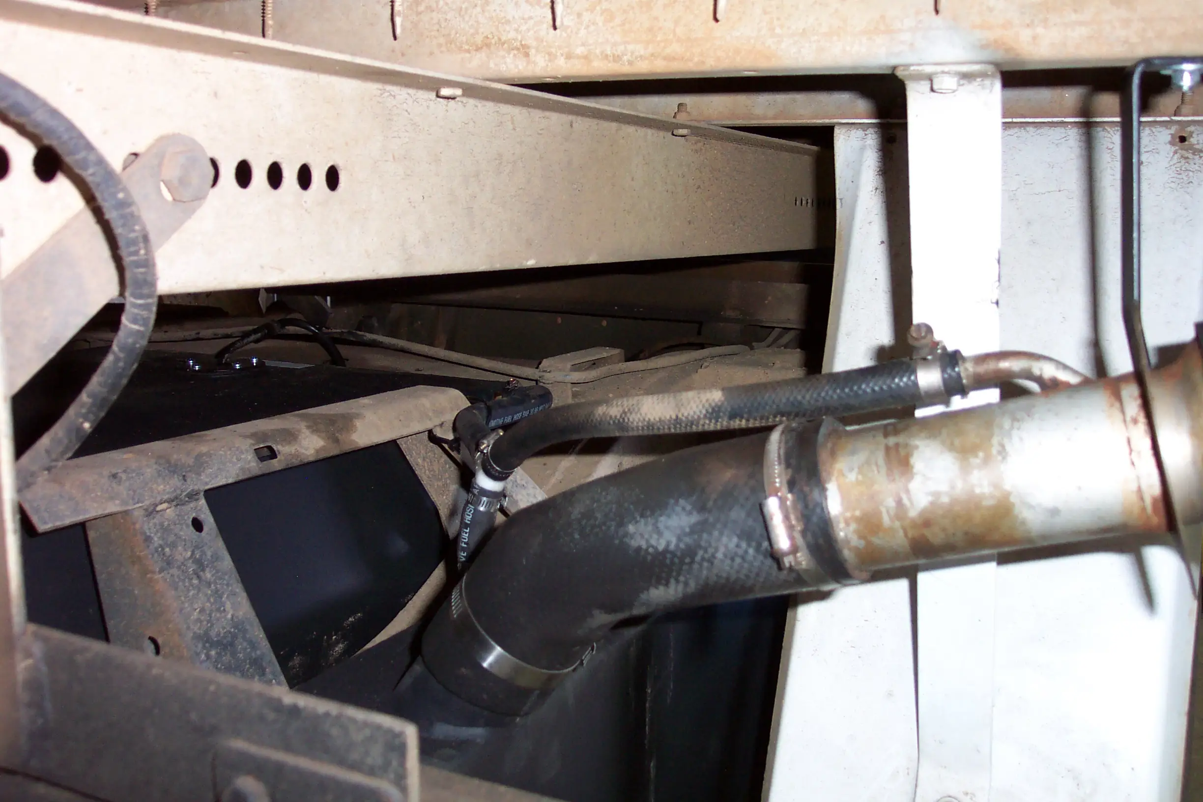 LDEF300R_RHS FILLER VIEW