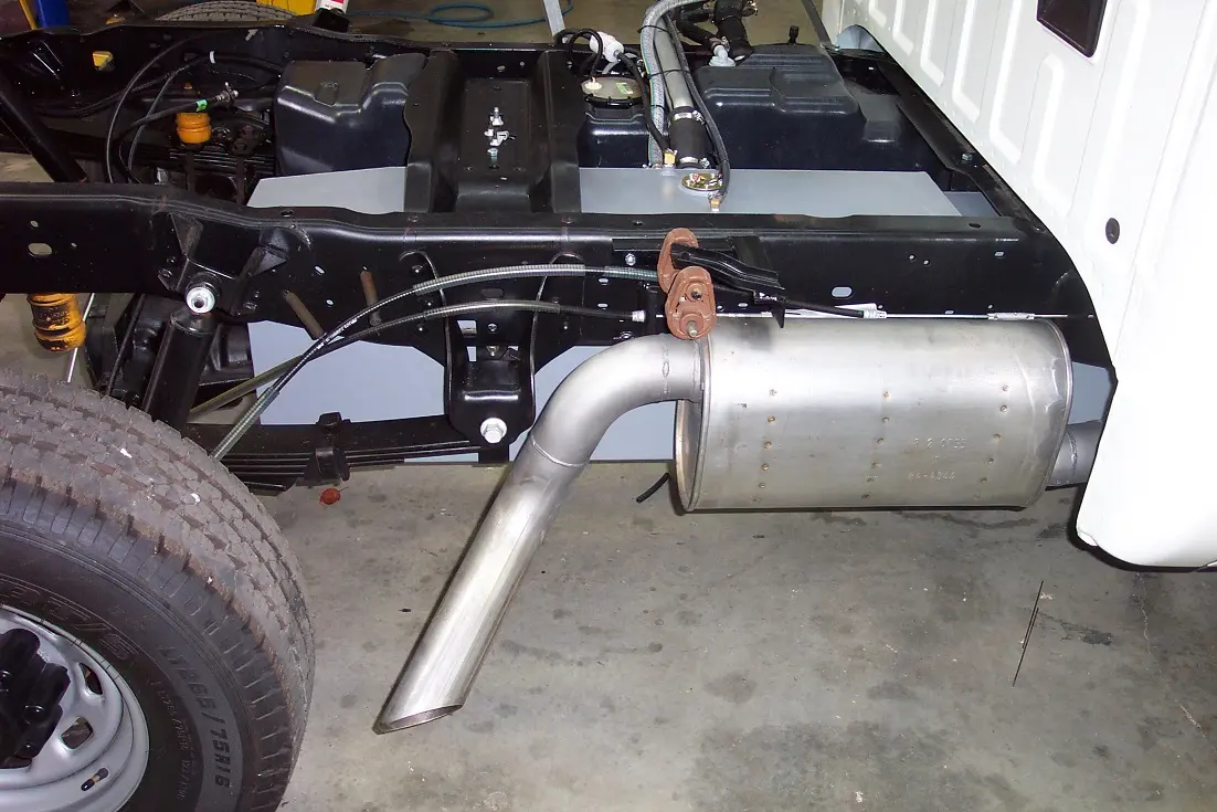 F250ECLBA_RHS VIEW