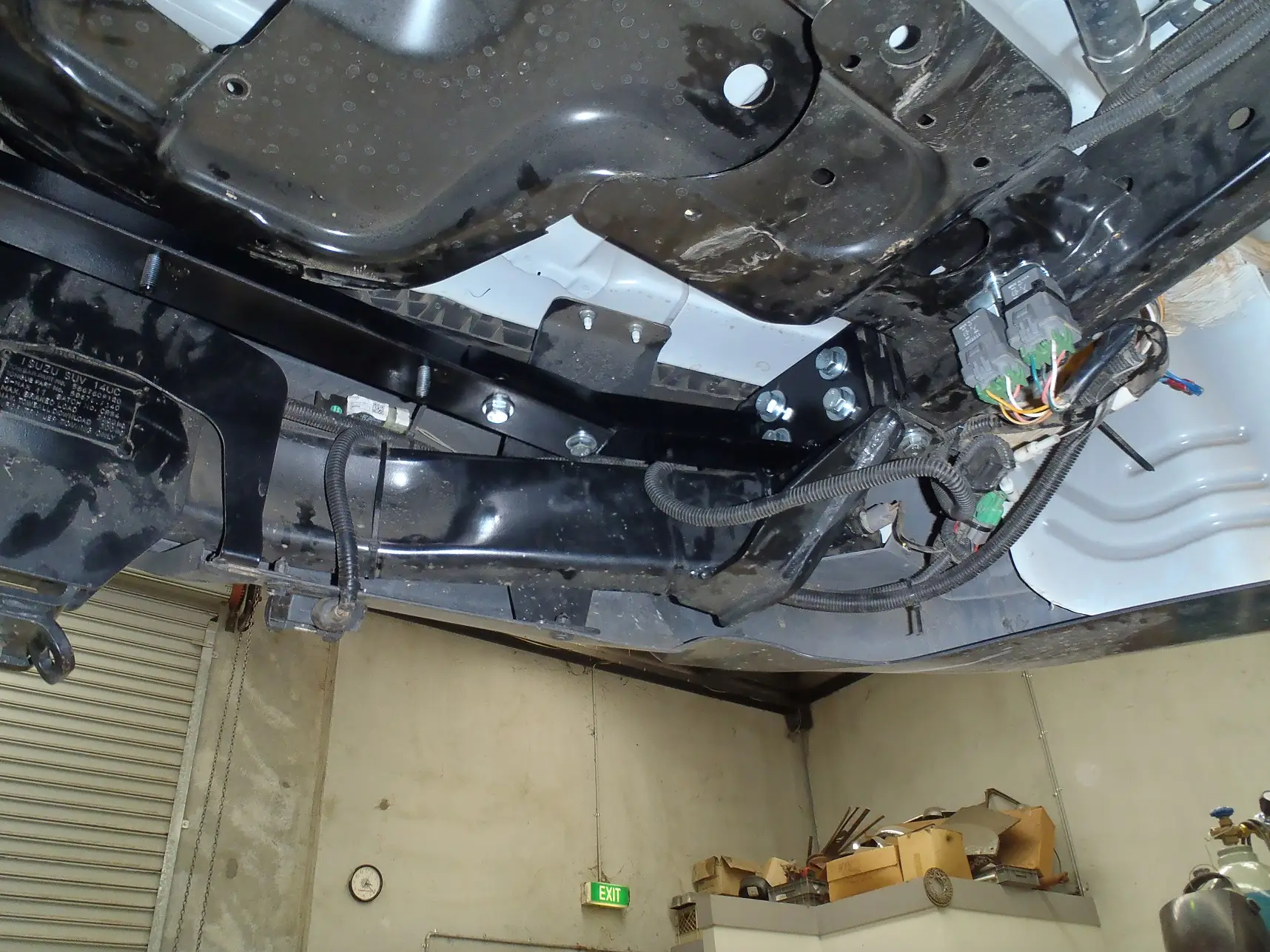 IMUXRA_LHS REAR MOUNTING BAR
