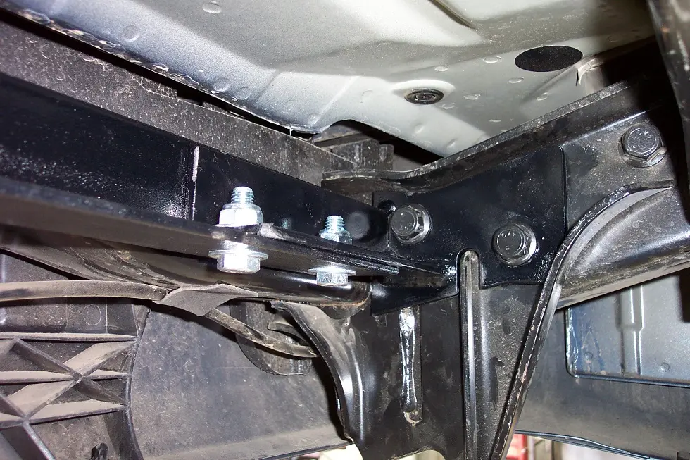 NPATR51A (D)_LHS REAR MOUNT
