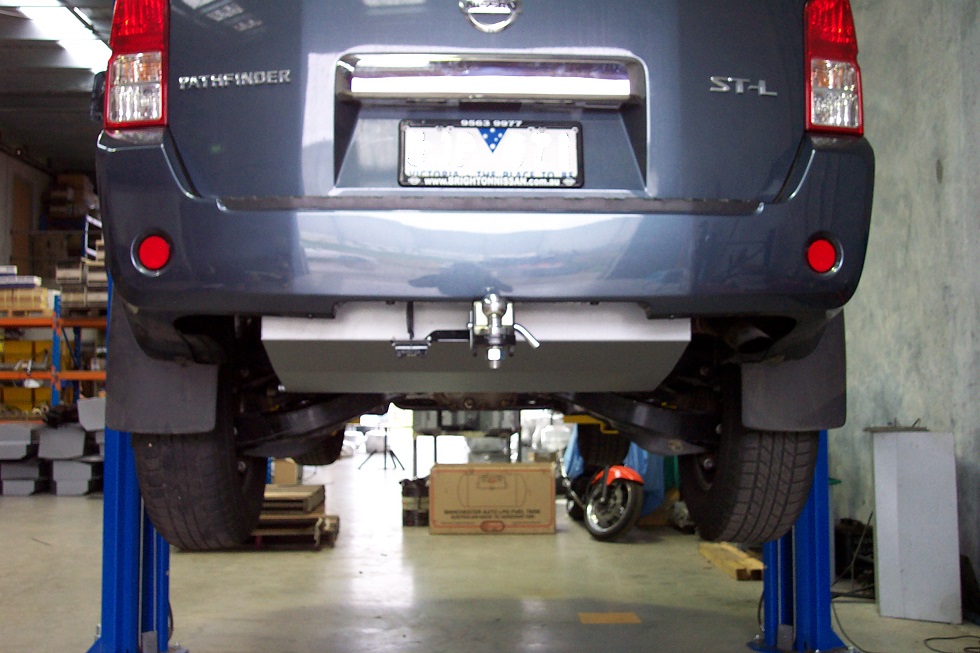 Nissan Pathfinder R51 120L Auxiliary