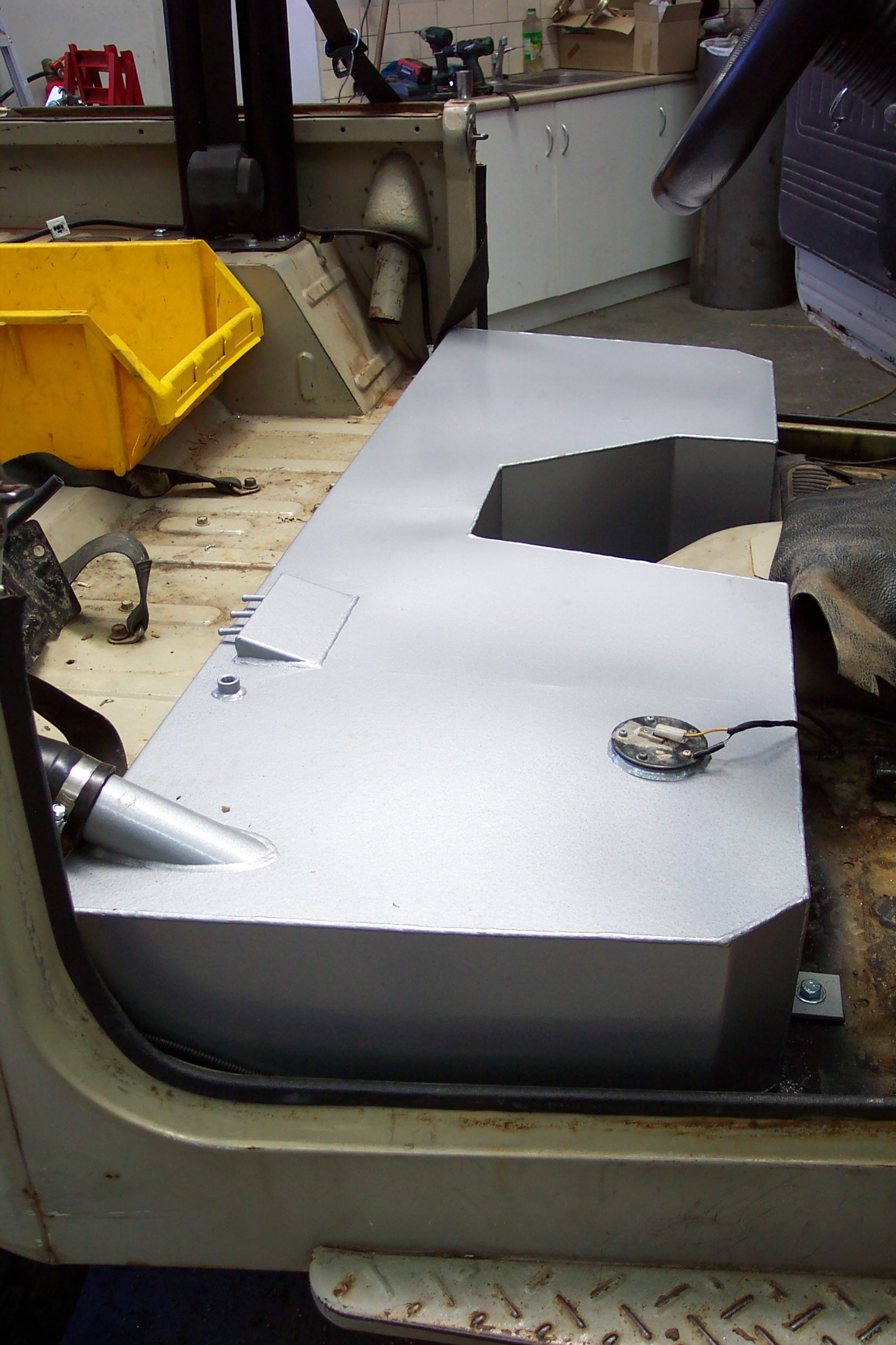 Toyota Long Range Fuel Tanks