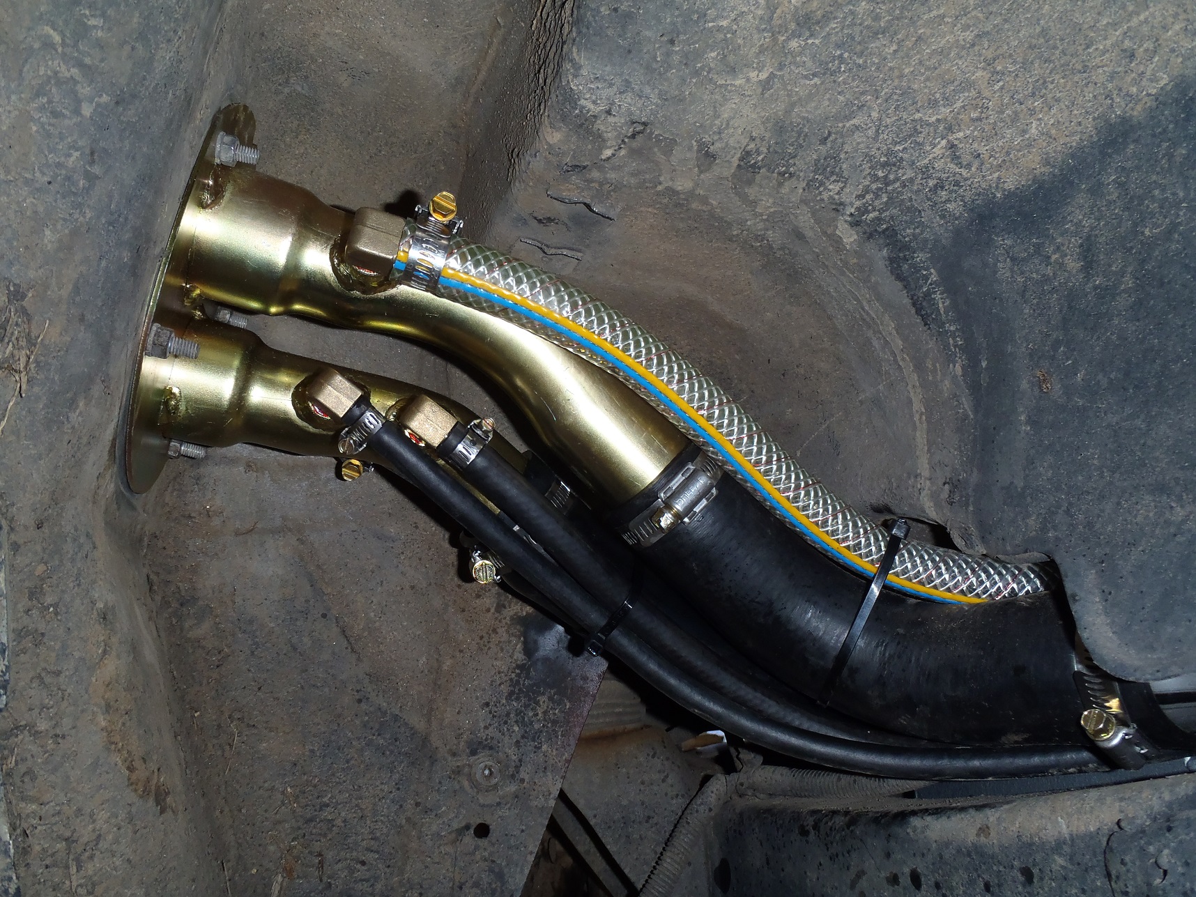 Nissan Patrol GQ 73L Auxiliary